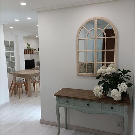 Апартаменты Piso Deluxe En El Centro Con Ascensor Кастро-Урдиалес Номер фото